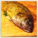 Daurade farcie aux herbes