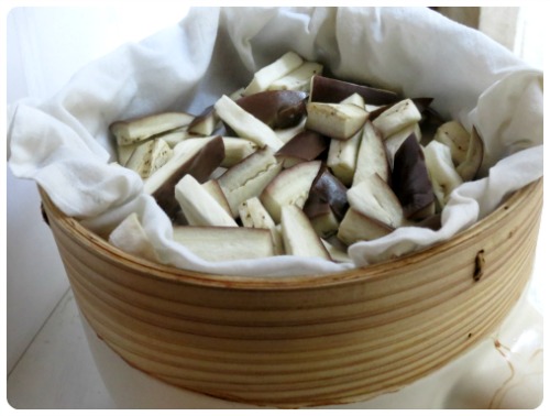 Aubergines à la vapeur