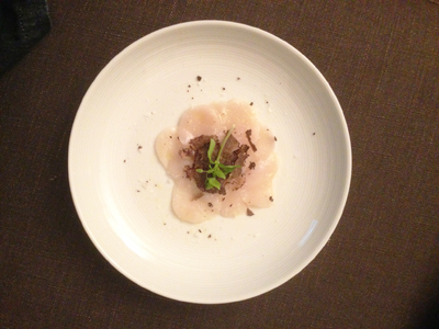 Carpaccio de coquilles saint jacques aux truffes